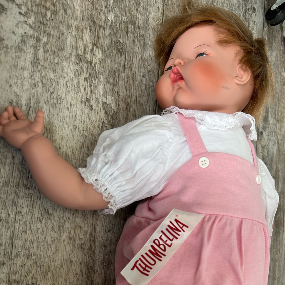 Ashton Drake 20 inch Thumbelina